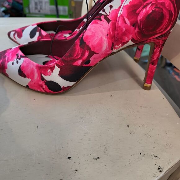 Ted Baker Pink Floral Heels - Picture 5 of 7